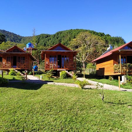 Chontaqui Eco-Lodge Oxapampa Exterior foto